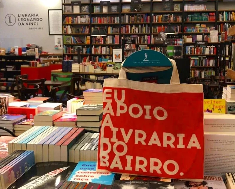 A Amazon e o processo de extinção das livrarias de bairro